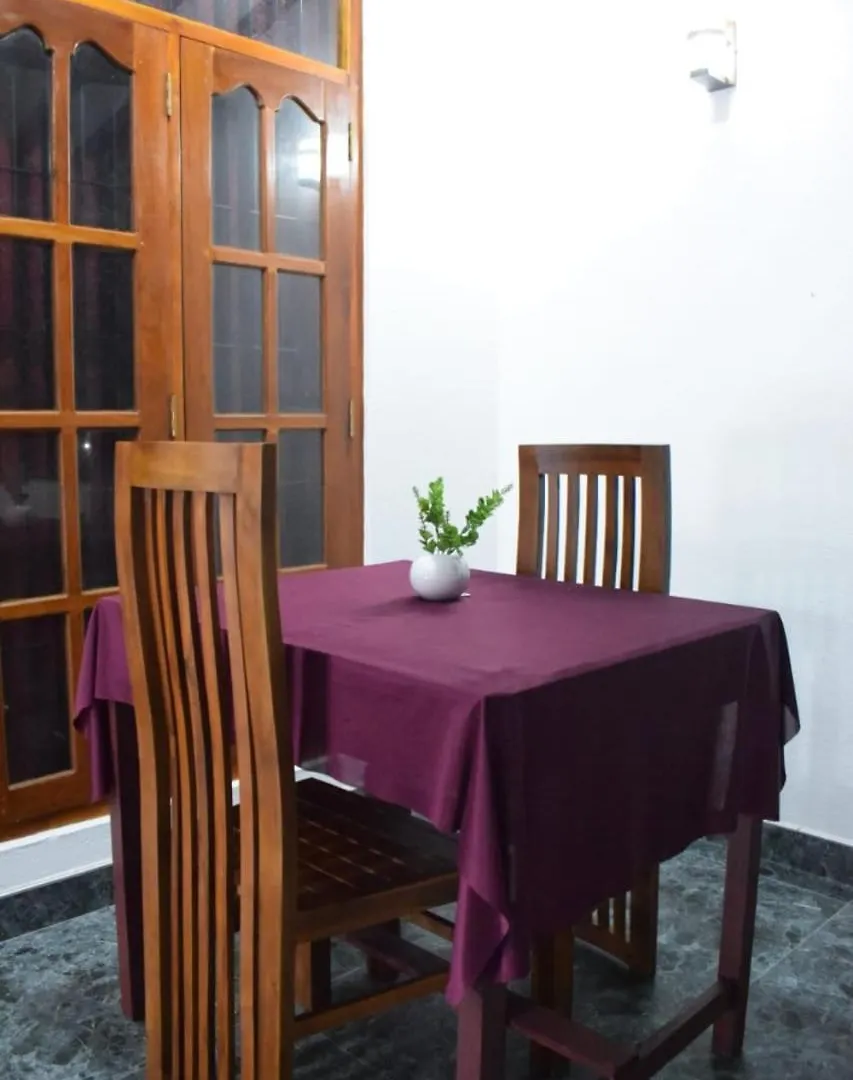 The Alexis'S Guest House Negombo Privatunterkunft